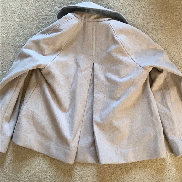 NWOT A&F wool lined button front dress coat - Picture 4 of 4